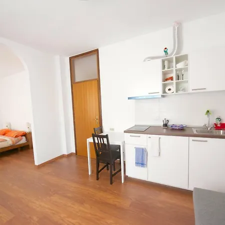 Bed and breakfast Marzola 2*