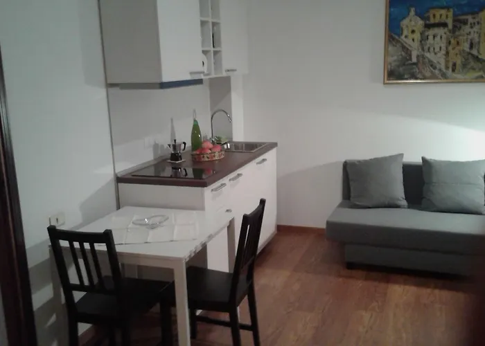 Marzola לינה וארוחת בוקר טרנטו